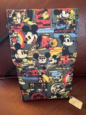 Disney x Nicole Miller Multicolor Mickey Mouse Crossbody
